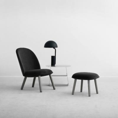 Fauteuil et pouf NORMANN COPENHAGEN